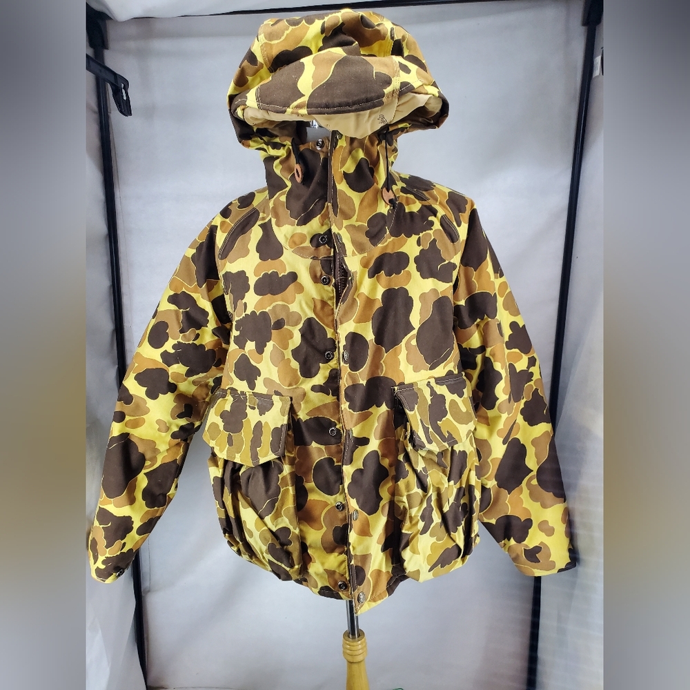 CABELAS GoreTex Frogskin Camo Mens MEDIUM Hooded Hunting Puffer Jacket Coat VTG